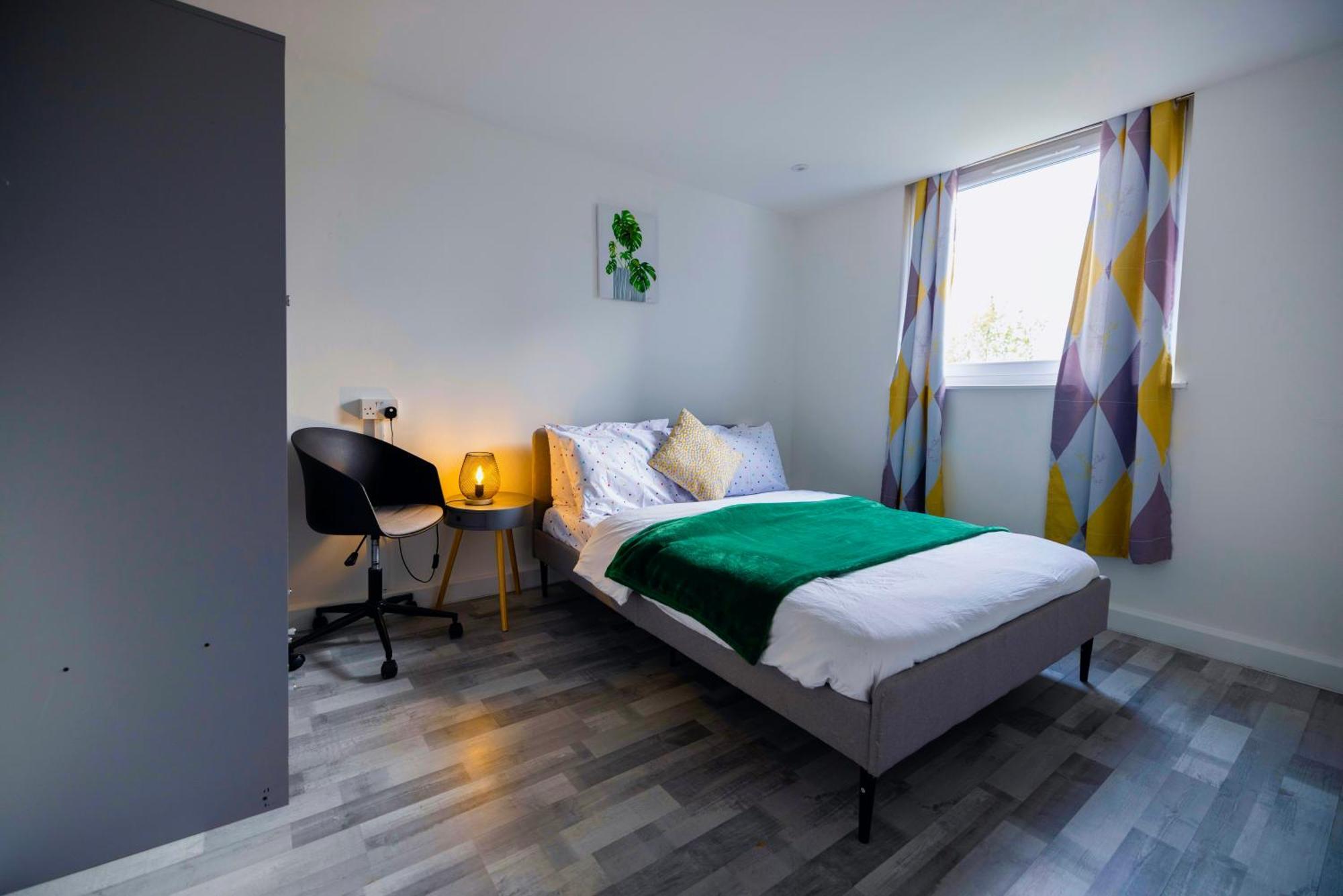 2 Bedrooms -Parking-Very Spacious-Wifi London Ngoại thất bức ảnh